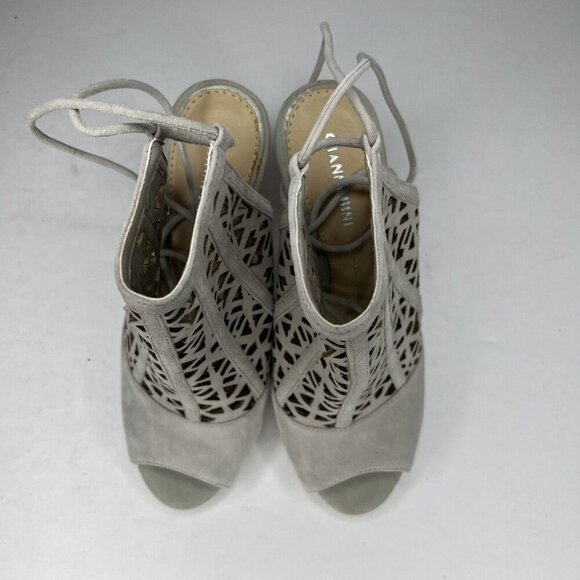 Gianni Bini Newbuck Soft Gray Suede Leather Cut-Out Heels Womens Size 7 - Picture 5 of 9